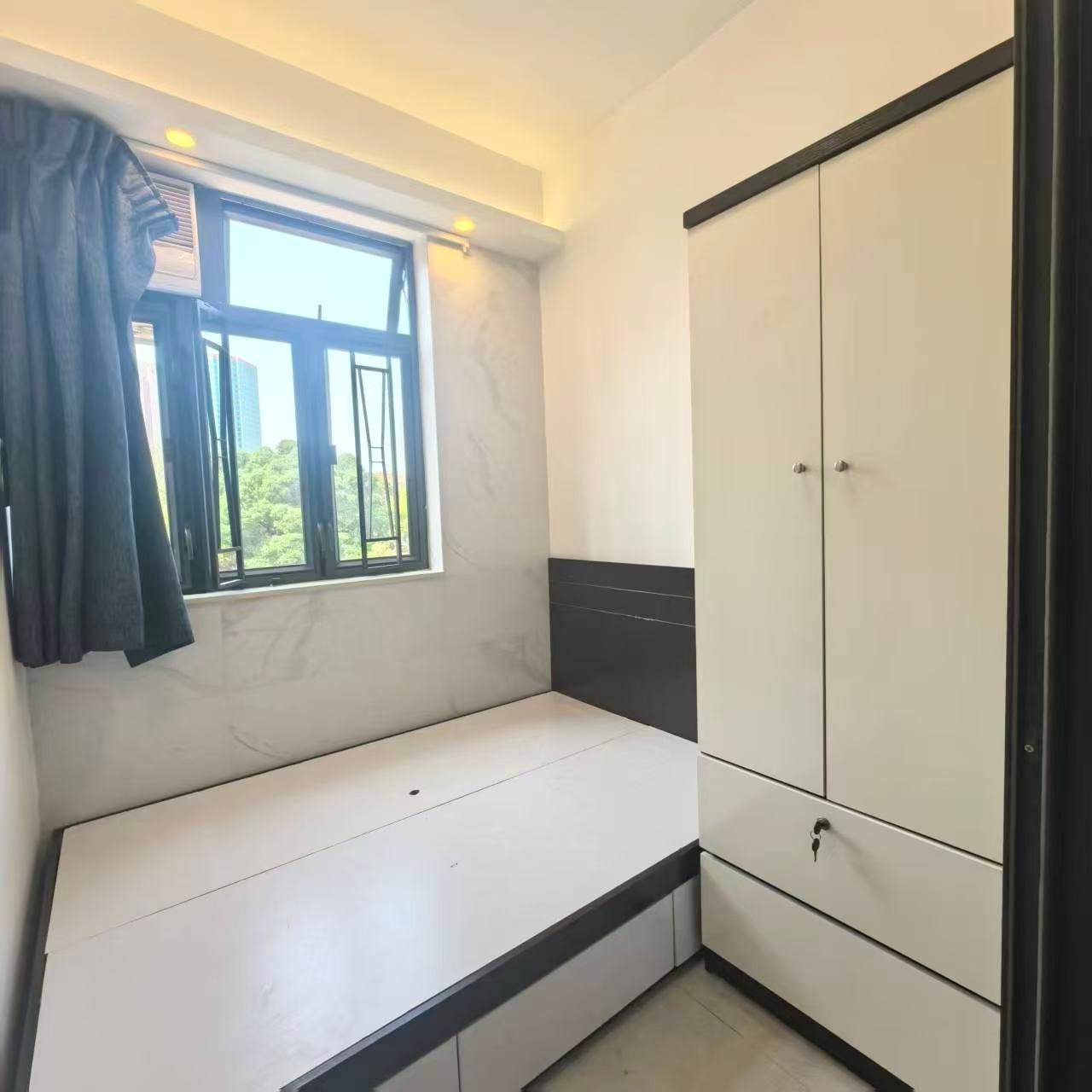 660fcdc9bb1d3917b43c42aeb2ff140a